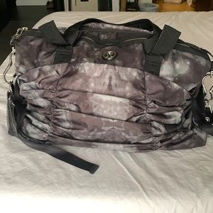 Vintage lululemon duffel bag